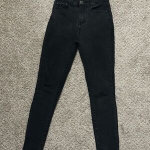Women's Black Skinny Jeans